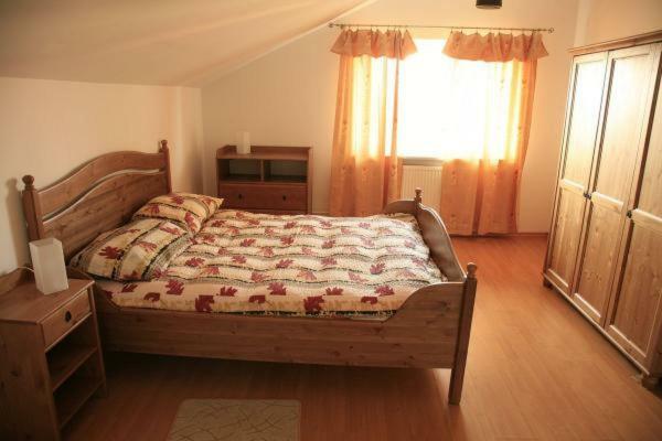 B & B Leliwa 타르노프 외부 사진